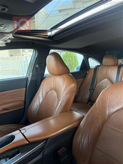 تويوتا أفالون